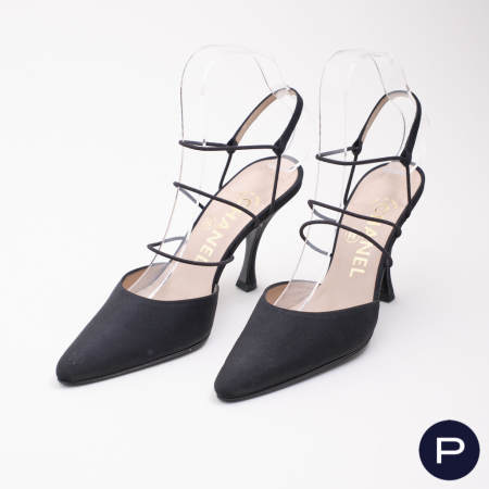 CHANEL - PAIRE DE SANDALES