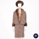 CHANEL - 1964 - ENSEMBLE, VESTE, JUPE, BLOUSE, CHAPEAU