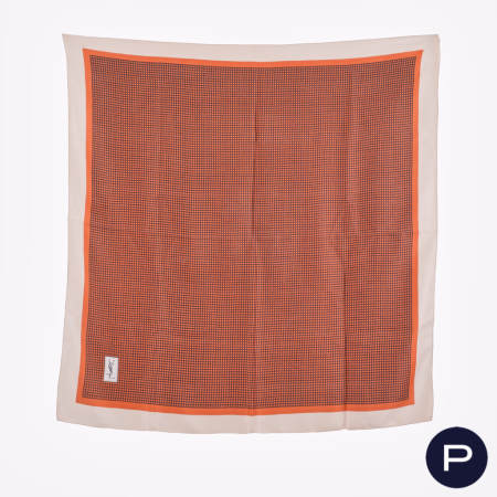 YVES SAINT LAURENT - CIRCA 1980 - CARRÉ