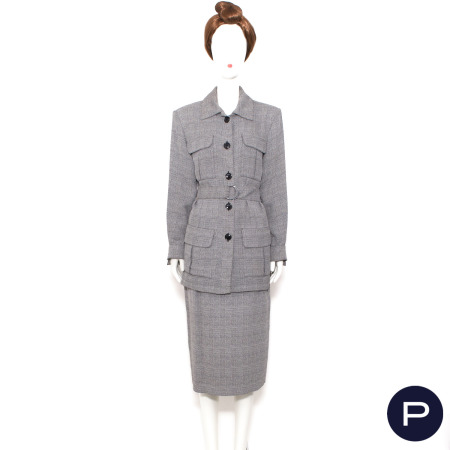 YVES SAINT LAURENT VARIATION - AUTOMNE-HIVER 1996/97 - ENSEMBLE, SAHARIENNE, JUPE