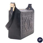 CHANEL - CIRCA 2002 - SAC