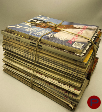 VOGUE UK - 1989, 1988, 1980, 1977, 1976, 1975, 1974, 1973, 1972, 1970, 1971, 1968 - 25 MAGAZINES