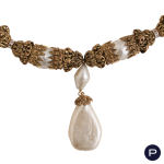 CHANEL- COLLIER