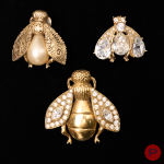 CHRISTIAN DIOR - CIRCA 2000- BROCHES