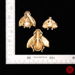 CHRISTIAN DIOR - CIRCA 2000- BROCHES