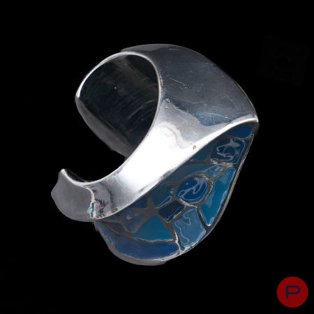 TRAVAIL D'ARTISTE- MANCHETTE