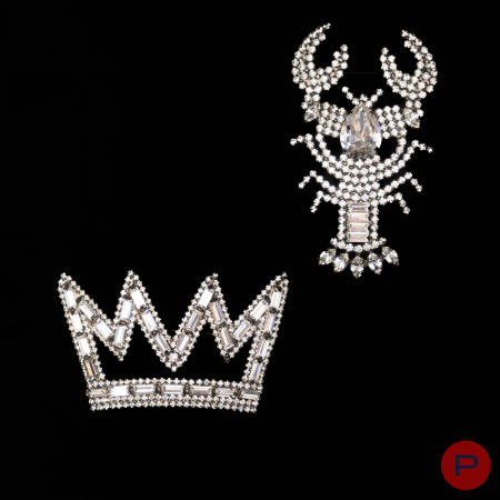 REINE ROSALIE- BROCHES