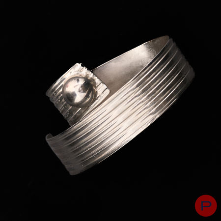 GIANNI VERSACE X UGO CORREANI  - CIRCA 1980- BROCHE