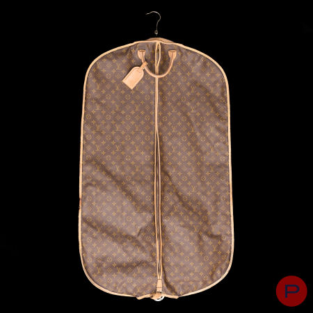 LOUIS VUITTON - PORTE-HABITS