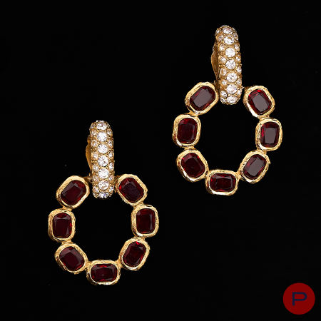 SWAROVSKI- PAIRE DE BOUCLES D'OREILLES