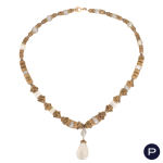CHANEL- COLLIER