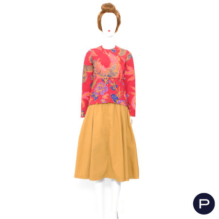 MARY McFADDEN - 1970'S - VESTE