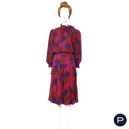 YVES SAINT LAURENT VARIATION - CIRCA 1980 - ENSEMBLE, BLOUSE, JUPE