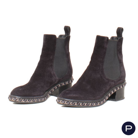 CHANEL - PAIRE DE BOTTINES