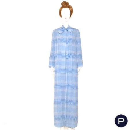 VALENTINO X ANITA SMAGA - PRINTEMPS-ÉTÉ 1976 - ENSEMBLE, PARDESSUS, BLOUSE, PANTALON, ÉTOLE