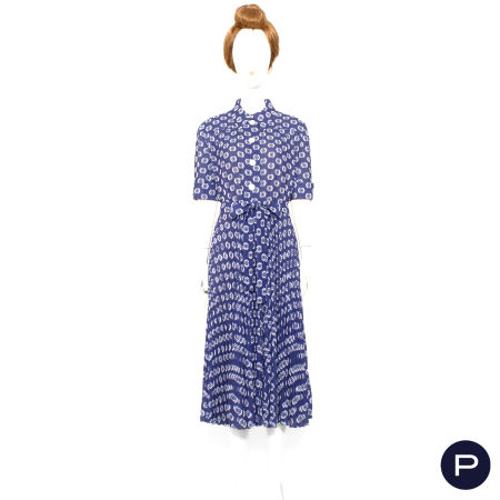 PRADA - CIRCA 2019 - ROBE, FOND DE ROBE