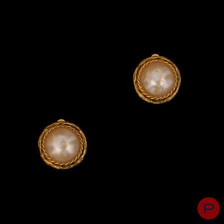 CHANEL - 1985- PAIRE DE BOUCLES D'OREILLES