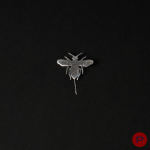 DIOR HOMME X HEDI SLIMANE - PRINTEMPS-ÉTÉ 2002- ÉPINGLE DE VESTE