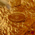 CHANEL- MANCHETTE
