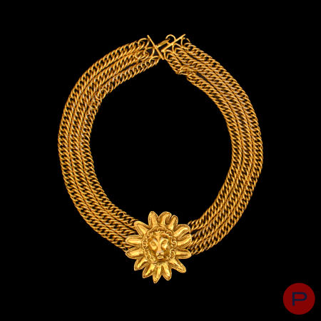 CHANEL- COLLIER