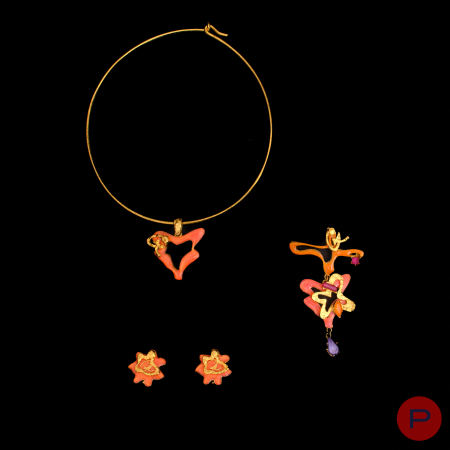 CHRISTIAN LACROIX - 1990/2000'S- PARURE, COLLIER, PAIRE DE BOUCLES D'OREILLES, BROCHE