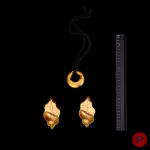 CHRISTIAN DIOR, CHRISTIAN DIOR PARFUMS - DONT, 1995- COLLIER, BROCHE-PENDENTIF