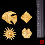 YVES SAINT LAURENT - 1980'S- BROCHE-PENDENTIF, BROCHES