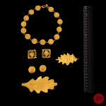 INÈS DE LA FRESSANGE- COLLIER, BOUCLES D'OREILLES, BROCHES