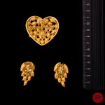 YVES SAINT LAURENT - 1980'S- PAIRE DE BOUCLES D'OREILLES, BROCHE-PENDENTIF