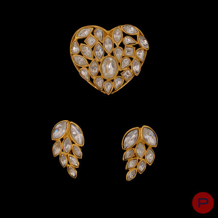 YVES SAINT LAURENT - 1980'S- PAIRE DE BOUCLES D'OREILLES, BROCHE-PENDENTIF