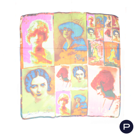 JEAN PAUL GAULTIER - GRAND CARRÉ