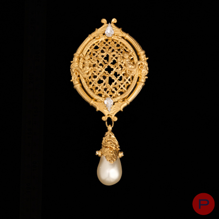 GIANFRANCO FERRÉ- PENDENTIF