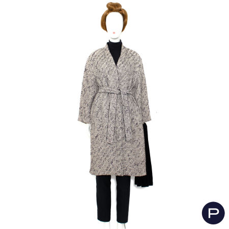 GIANFRANCO FERRÉ - 1990'S - ENSEMBLE, MANTEAU, GILET, ÉCHARPE