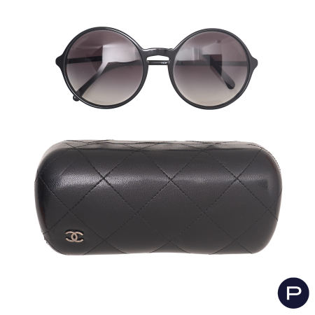 CHANEL  - PAIRE DE LUNETTES DE SOLEIL