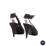 THIERRY MUGLER X ATTRIBUÉ(E)(S), MAUD FRIZON - 1980'S - PAIRE DE SLING-BACK