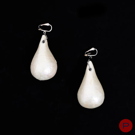 THIERRY MUGLER - AUTOMNE-HIVER 1986/87- PAIRE DE BOUCLES D'OREILLES