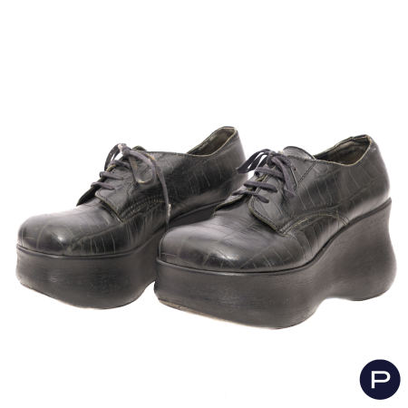 COMME DES GARÇONS - CHAUSSURES