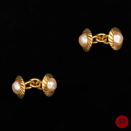 CHANEL - CIRCA 1980- BOUTONS DE MANCHETTE