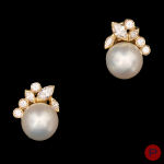 ANONYME- PAIRE DE BOUCLES D'OREILLES