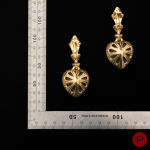 YVES SAINT LAURENT - 1980/90'S- PAIRE DE BOUCLES D'OREILLES