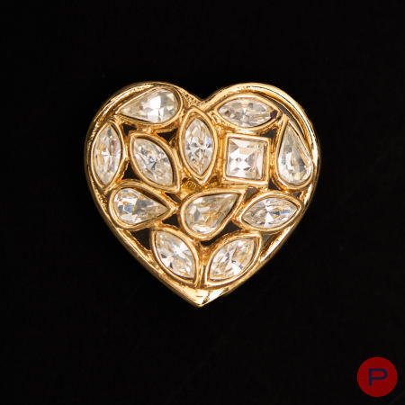 YVES SAINT LAURENT- PIN'S