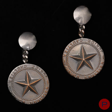 JEAN PAUL GAULTIER - PRINTEMPS-ÉTÉ 1989- PAIRE DE BOUCLES D'OREILLES