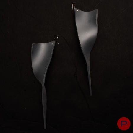 ALINA ALAMOREAN - 2023- PAIRE DE BOUCLES D'OREILLES