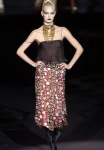 VALENTINO GARAVANI - AUTOMNE-HIVER 2002/03- COLLIER