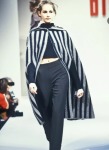 DOROTHÉE BIS - AUTOMNE-HIVER 1994/95 - ENSEMBLE, CAPE, PANTALON