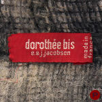 DOROTHÉE BIS E. & J. JACOBSON - AUTOMNE-HIVER 1983/84 - MANTEAU