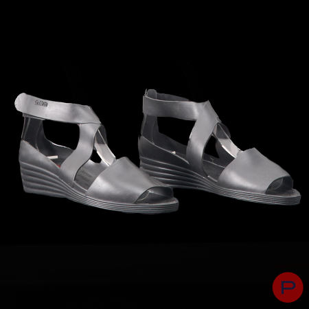 DOROTHÉE BIS - PRINTEMPS-ÉTÉ 1985 - PAIRE DE SANDALES