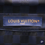 LOUIS VUITTON X NICOLAS GHESQUIÈRE - ENSEMBLE, VESTE-CHEMISE, PANTALON