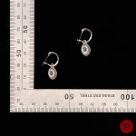 SWAROVSKI- PAIRE DE BOUCLES D'OREILLES