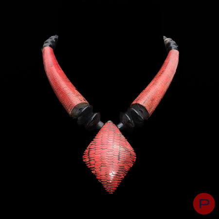 ANONYME- COLLIER